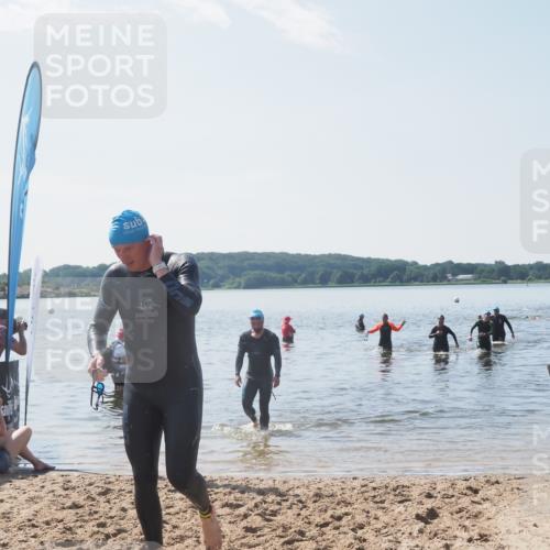 22.06.2025 - Viking Triathlon MichiJ http://msf.ph/oto/8106126 22.06.2025 10:52:10 Schwimmen 116, 169, 481, 542 meine-sportfotos.de