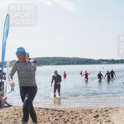 22.06.2025 - Viking Triathlon MichiJ http://msf.ph/oto/8106140 22.06.2025 10:52:10 Schwimmen 116, 169, 481, 542 meine-sportfotos.de