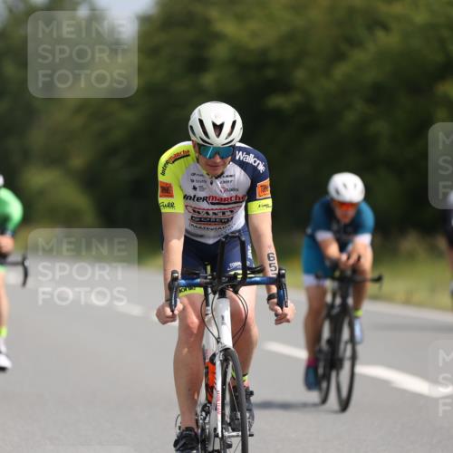 22.06.2025 - Viking Triathlon Yannick Fuchs http://msf.ph/oto/8106144 22.06.2025 11:30:23 Radfahren 99, 268, 275, 324, 505, 530, 655, 657 meine-sportfotos.de
