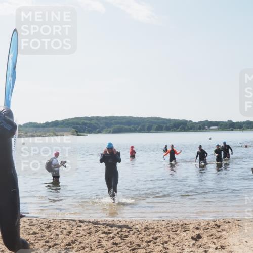 22.06.2025 - Viking Triathlon MichiJ http://msf.ph/oto/8106154 22.06.2025 10:52:11 Schwimmen 116, 136, 481, 542 meine-sportfotos.de