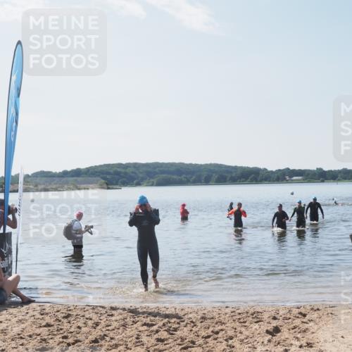 22.06.2025 - Viking Triathlon MichiJ http://msf.ph/oto/8106192 22.06.2025 10:52:12 Schwimmen 116, 136, 481, 542 meine-sportfotos.de