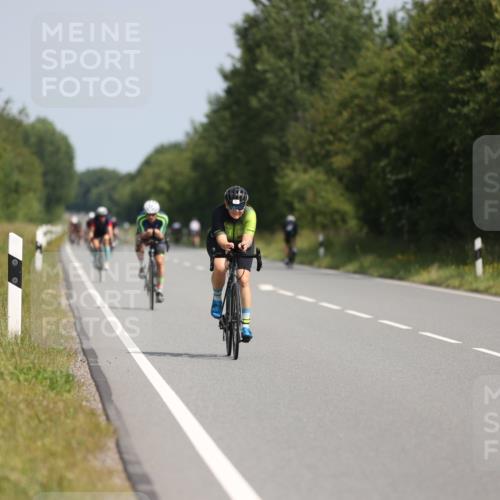 22.06.2025 - Viking Triathlon Yannick Fuchs http://msf.ph/oto/8106208 22.06.2025 11:30:30 Radfahren 41, 99, 246, 268, 636, 649 meine-sportfotos.de