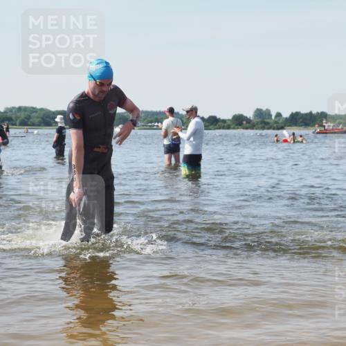 22.06.2025 - Viking Triathlon KatJ http://msf.ph/oto/8106216 22.06.2025 10:37:04 Schwimmen 172, 331, 355, 388, 454, 500, 513, 649 meine-sportfotos.de