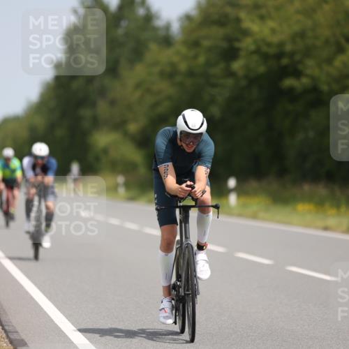 22.06.2025 - Viking Triathlon Yannick Fuchs http://msf.ph/oto/8106228 22.06.2025 12:11:19 Radfahren 114, 204, 206, 490, 529, 603, 623 meine-sportfotos.de