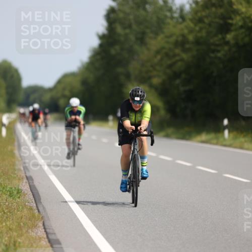 22.06.2025 - Viking Triathlon Yannick Fuchs http://msf.ph/oto/8106240 22.06.2025 11:30:31 Radfahren 41, 99, 246, 268, 636, 649 meine-sportfotos.de