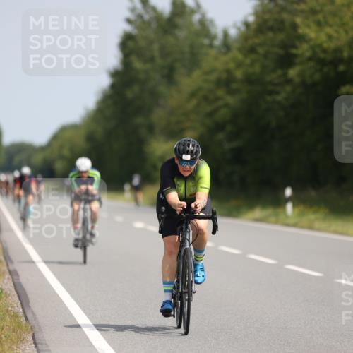 22.06.2025 - Viking Triathlon Yannick Fuchs http://msf.ph/oto/8106249 22.06.2025 11:30:32 Radfahren 41, 246, 268, 381, 636, 649 meine-sportfotos.de