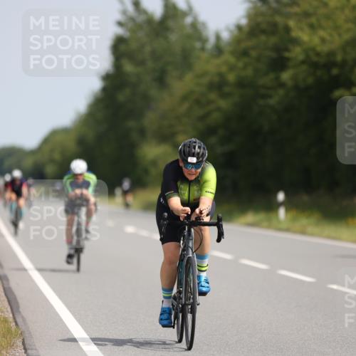 22.06.2025 - Viking Triathlon Yannick Fuchs http://msf.ph/oto/8106262 22.06.2025 11:30:32 Radfahren 41, 246, 268, 381, 636, 649 meine-sportfotos.de