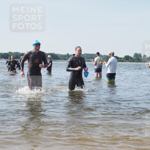 22.06.2025 - Viking Triathlon KatJ http://msf.ph/oto/8106283 22.06.2025 10:37:08 Schwimmen 172, 355, 370, 388, 454, 500, 513, 649 meine-sportfotos.de
