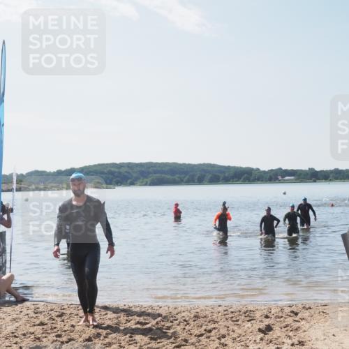 22.06.2025 - Viking Triathlon MichiJ http://msf.ph/oto/8106292 22.06.2025 10:52:16 Schwimmen 116, 136, 481, 490 meine-sportfotos.de