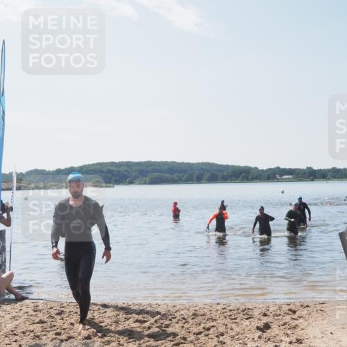 22.06.2025 - Viking Triathlon MichiJ http://msf.ph/oto/8106304 22.06.2025 10:52:16 Schwimmen 116, 136, 481, 490 meine-sportfotos.de