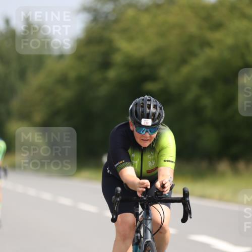 22.06.2025 - Viking Triathlon Yannick Fuchs http://msf.ph/oto/8106306 22.06.2025 11:30:33 Radfahren 41, 246, 268, 381, 636, 649 meine-sportfotos.de