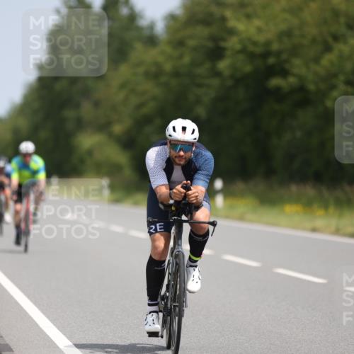 22.06.2025 - Viking Triathlon Yannick Fuchs http://msf.ph/oto/8106314 22.06.2025 12:11:21 Radfahren 114, 204, 206, 235, 389, 490, 529, 603, 623 meine-sportfotos.de