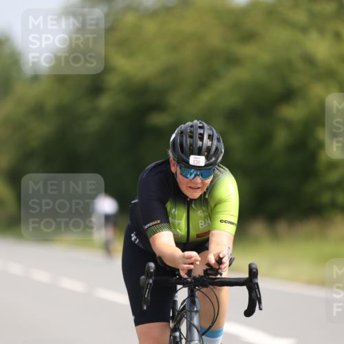 22.06.2025 - Viking Triathlon Yannick Fuchs http://msf.ph/oto/8106317 22.06.2025 11:30:33 Radfahren 41, 246, 268, 381, 636, 649 meine-sportfotos.de