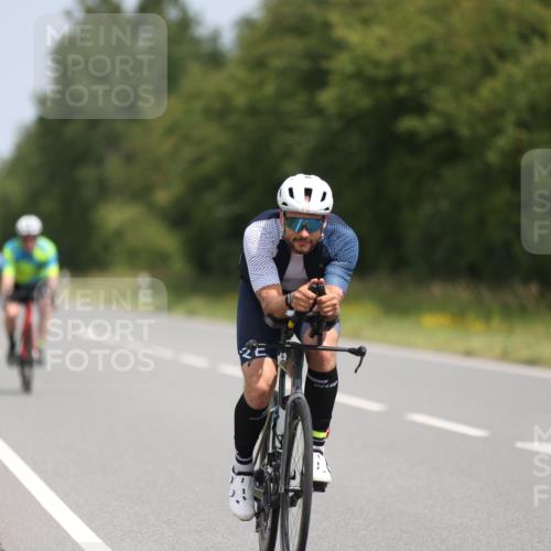22.06.2025 - Viking Triathlon Yannick Fuchs http://msf.ph/oto/8106321 22.06.2025 12:11:21 Radfahren 114, 204, 206, 235, 389, 490, 529, 603, 623 meine-sportfotos.de