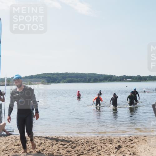 22.06.2025 - Viking Triathlon MichiJ http://msf.ph/oto/8106325 22.06.2025 10:52:17 Schwimmen 116, 136, 481, 490 meine-sportfotos.de