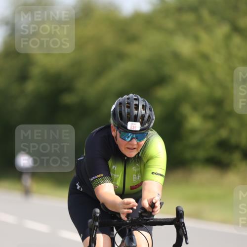 22.06.2025 - Viking Triathlon Yannick Fuchs http://msf.ph/oto/8106328 22.06.2025 11:30:34 Radfahren 41, 246, 268, 381, 636, 649 meine-sportfotos.de