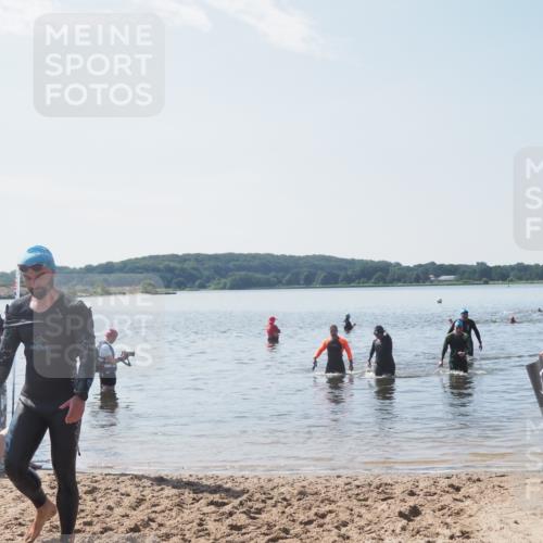 22.06.2025 - Viking Triathlon MichiJ http://msf.ph/oto/8106330 22.06.2025 10:52:17 Schwimmen 116, 136, 481, 490 meine-sportfotos.de