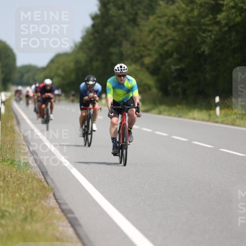 22.06.2025 - Viking Triathlon Yannick Fuchs http://msf.ph/oto/8106358 22.06.2025 12:11:23 Radfahren 114, 204, 206, 235, 389, 490, 521, 529, 603, 623 meine-sportfotos.de