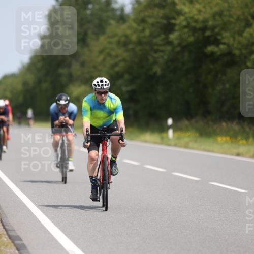 22.06.2025 - Viking Triathlon Yannick Fuchs http://msf.ph/oto/8106404 22.06.2025 12:11:23 Radfahren 114, 204, 206, 235, 389, 490, 521, 529, 603, 623 meine-sportfotos.de