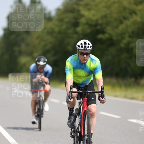 22.06.2025 - Viking Triathlon Yannick Fuchs http://msf.ph/oto/8106422 22.06.2025 12:11:25 Radfahren 114, 204, 206, 235, 389, 490, 521, 603, 623 meine-sportfotos.de