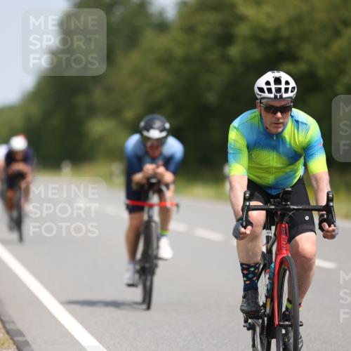22.06.2025 - Viking Triathlon Yannick Fuchs http://msf.ph/oto/8106432 22.06.2025 12:11:25 Radfahren 114, 204, 206, 235, 389, 490, 521, 603, 623 meine-sportfotos.de