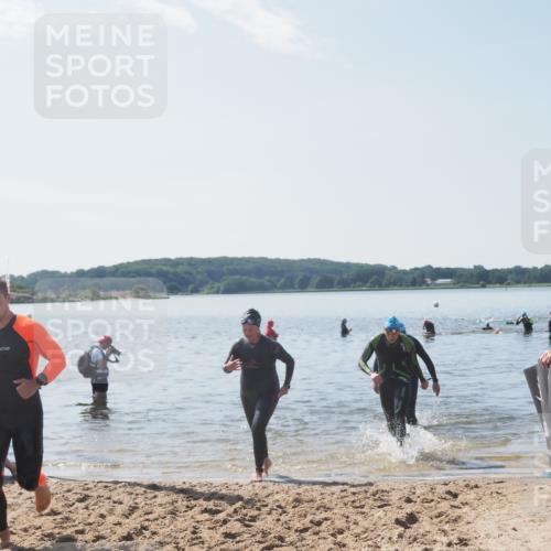 22.06.2025 - Viking Triathlon MichiJ http://msf.ph/oto/8106446 22.06.2025 10:52:28 Schwimmen 116, 136, 481, 490 meine-sportfotos.de