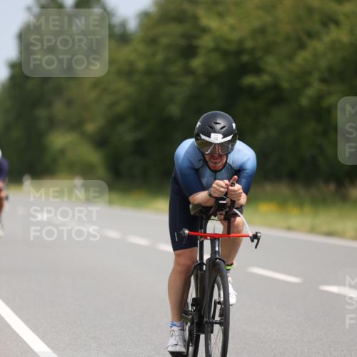 22.06.2025 - Viking Triathlon Yannick Fuchs http://msf.ph/oto/8106457 22.06.2025 12:11:25 Radfahren 114, 204, 206, 235, 389, 490, 521, 603, 623 meine-sportfotos.de