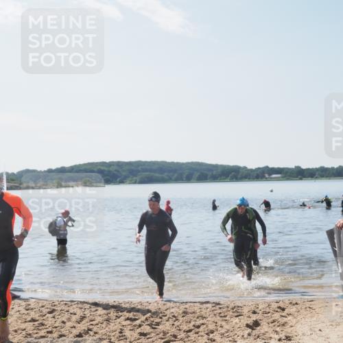 22.06.2025 - Viking Triathlon MichiJ http://msf.ph/oto/8106458 22.06.2025 10:52:28 Schwimmen 116, 136, 481, 490 meine-sportfotos.de
