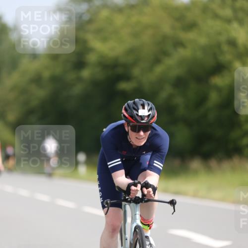 22.06.2025 - Viking Triathlon Yannick Fuchs http://msf.ph/oto/8106467 22.06.2025 11:30:45 Radfahren 79, 194, 381, 408, 604 meine-sportfotos.de