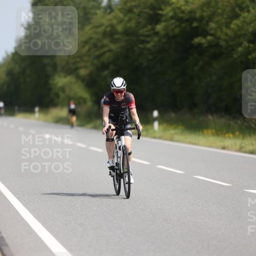 22.06.2025 - Viking Triathlon Yannick Fuchs http://msf.ph/oto/8106480 22.06.2025 11:30:46 Radfahren 79, 194, 381, 408, 604 meine-sportfotos.de