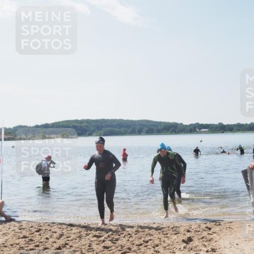 22.06.2025 - Viking Triathlon MichiJ http://msf.ph/oto/8106485 22.06.2025 10:52:29 Schwimmen 116, 136, 481, 490 meine-sportfotos.de
