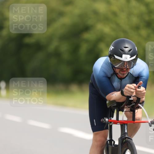22.06.2025 - Viking Triathlon Yannick Fuchs http://msf.ph/oto/8106504 22.06.2025 12:11:26 Radfahren 114, 204, 206, 235, 389, 490, 521, 603, 623 meine-sportfotos.de