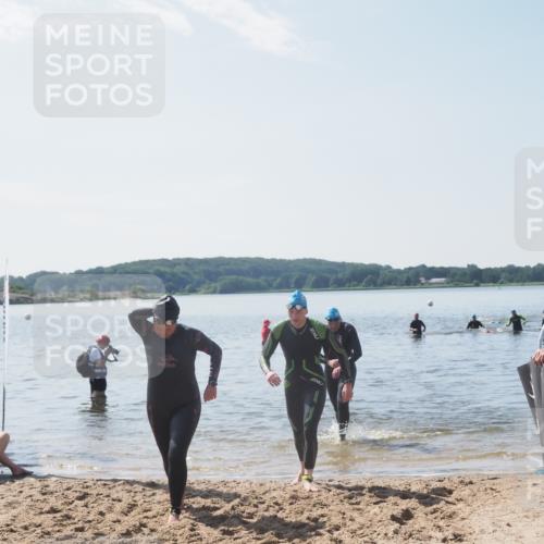 22.06.2025 - Viking Triathlon MichiJ http://msf.ph/oto/8106560 22.06.2025 10:52:30 Schwimmen 116, 136, 481, 490 meine-sportfotos.de