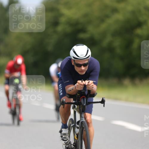 22.06.2025 - Viking Triathlon Yannick Fuchs http://msf.ph/oto/8106578 22.06.2025 12:11:28 Radfahren 114, 204, 235, 389, 490, 521, 623 meine-sportfotos.de