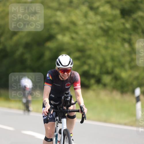 22.06.2025 - Viking Triathlon Yannick Fuchs http://msf.ph/oto/8106619 22.06.2025 11:30:48 Radfahren 79, 194, 408, 511, 604 meine-sportfotos.de