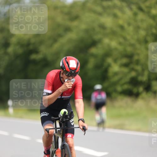 22.06.2025 - Viking Triathlon Yannick Fuchs http://msf.ph/oto/8106632 22.06.2025 12:11:30 Radfahren 13, 114, 204, 235, 389, 490, 521 meine-sportfotos.de