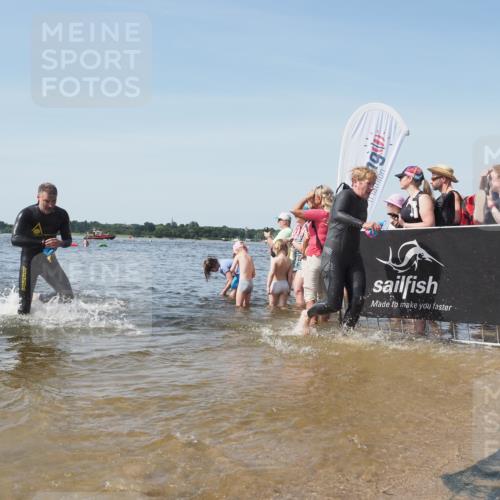 22.06.2025 - Viking Triathlon KatJ http://msf.ph/oto/8106636 22.06.2025 10:37:20 Schwimmen 34, 131, 172, 180, 233, 253, 312, 316, 344, 370, 383, 454, 513, 649 meine-sportfotos.de