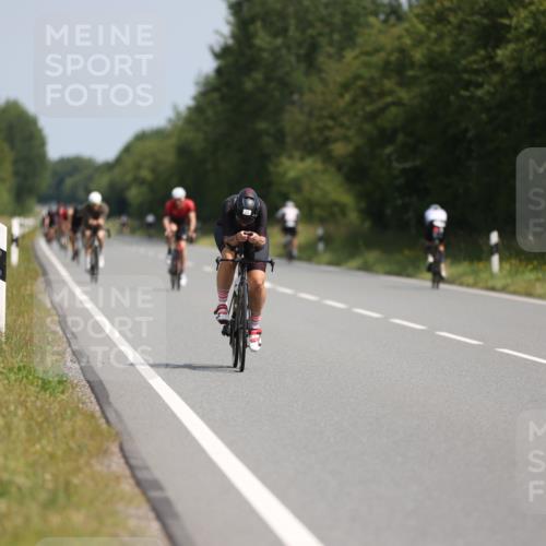 22.06.2025 - Viking Triathlon Yannick Fuchs http://msf.ph/oto/8106657 22.06.2025 11:30:50 Radfahren 79, 329, 335, 408, 511 meine-sportfotos.de