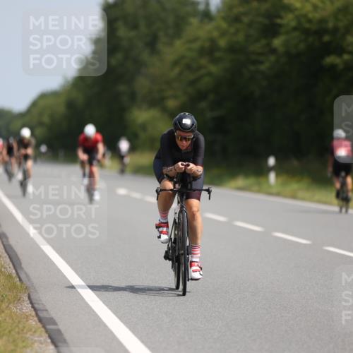 22.06.2025 - Viking Triathlon Yannick Fuchs http://msf.ph/oto/8106676 22.06.2025 11:30:52 Radfahren 79, 329, 335, 408, 511, 535 meine-sportfotos.de