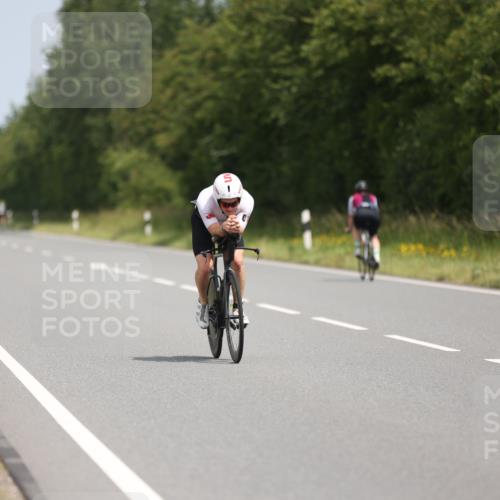22.06.2025 - Viking Triathlon Yannick Fuchs http://msf.ph/oto/8106682 22.06.2025 12:11:32 Radfahren 13, 204, 235, 340, 389, 427, 444, 521 meine-sportfotos.de