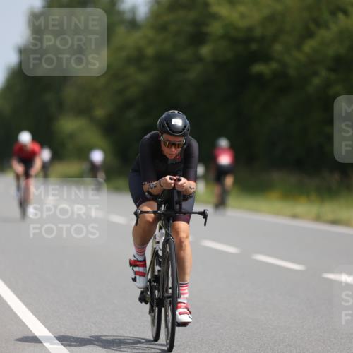 22.06.2025 - Viking Triathlon Yannick Fuchs http://msf.ph/oto/8106688 22.06.2025 11:30:52 Radfahren 79, 329, 335, 408, 511, 535 meine-sportfotos.de