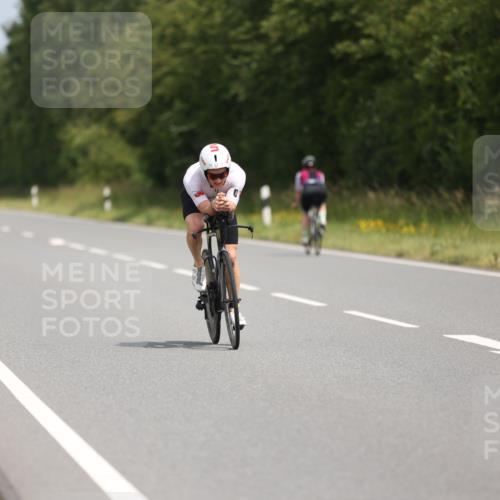 22.06.2025 - Viking Triathlon Yannick Fuchs http://msf.ph/oto/8106694 22.06.2025 12:11:32 Radfahren 13, 204, 235, 340, 389, 427, 444, 521 meine-sportfotos.de
