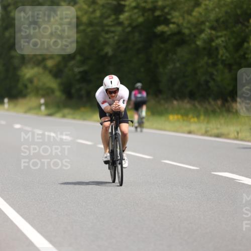 22.06.2025 - Viking Triathlon Yannick Fuchs http://msf.ph/oto/8106701 22.06.2025 12:11:32 Radfahren 13, 204, 235, 340, 389, 427, 444, 521 meine-sportfotos.de