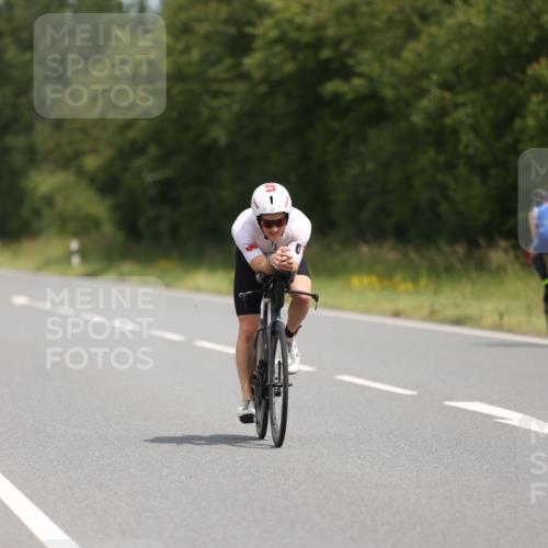 22.06.2025 - Viking Triathlon Yannick Fuchs http://msf.ph/oto/8106710 22.06.2025 12:11:32 Radfahren 13, 204, 235, 340, 389, 427, 444, 521 meine-sportfotos.de