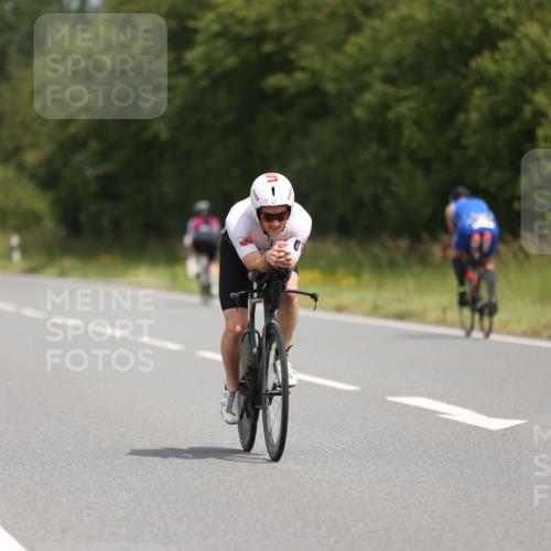 22.06.2025 - Viking Triathlon Yannick Fuchs http://msf.ph/oto/8106717 22.06.2025 12:11:32 Radfahren 13, 204, 235, 340, 389, 427, 444, 521 meine-sportfotos.de
