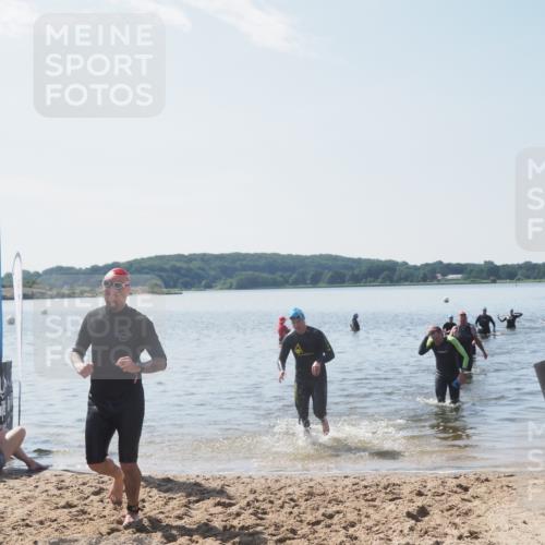 22.06.2025 - Viking Triathlon MichiJ http://msf.ph/oto/8106756 22.06.2025 10:53:00 Schwimmen 106, 160, 470, 640, 656 meine-sportfotos.de