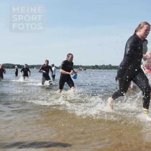 22.06.2025 - Viking Triathlon KatJ http://msf.ph/oto/8106771 22.06.2025 10:37:23 Schwimmen 21, 34, 131, 172, 180, 187, 233, 253, 312, 316, 344, 370, 383, 454, 456, 649 meine-sportfotos.de