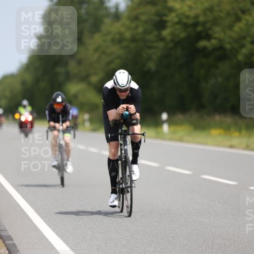 22.06.2025 - Viking Triathlon Yannick Fuchs http://msf.ph/oto/8106809 22.06.2025 12:11:40 Radfahren 13, 173, 234, 314, 340, 427, 444, 458, 604 meine-sportfotos.de