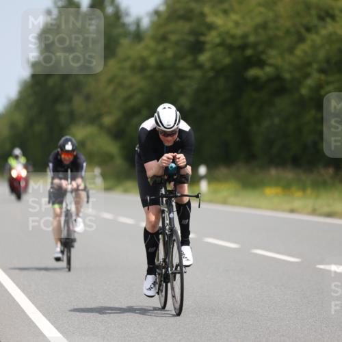 22.06.2025 - Viking Triathlon Yannick Fuchs http://msf.ph/oto/8106816 22.06.2025 12:11:41 Radfahren 13, 173, 234, 314, 340, 427, 444, 458, 604 meine-sportfotos.de