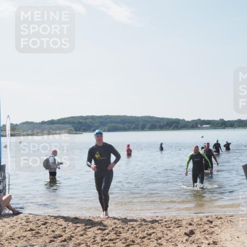 22.06.2025 - Viking Triathlon MichiJ http://msf.ph/oto/8106828 22.06.2025 10:53:01 Schwimmen 106, 160, 470, 640, 656 meine-sportfotos.de